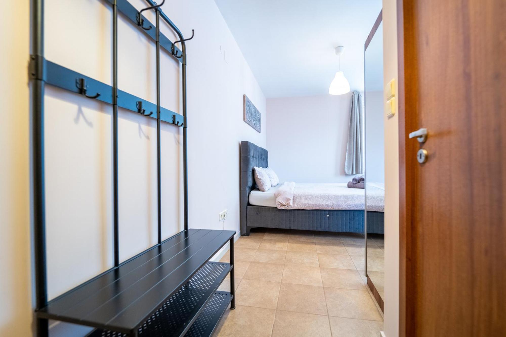 Lovely Apartment In Studentski Grad София Экстерьер фото