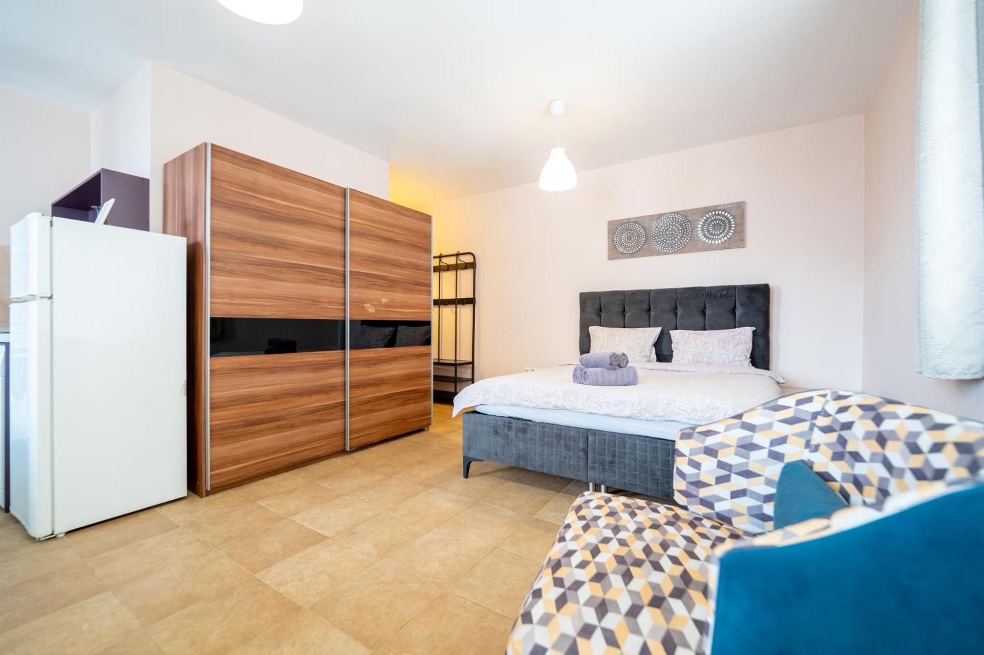 Lovely Apartment In Studentski Grad София Экстерьер фото